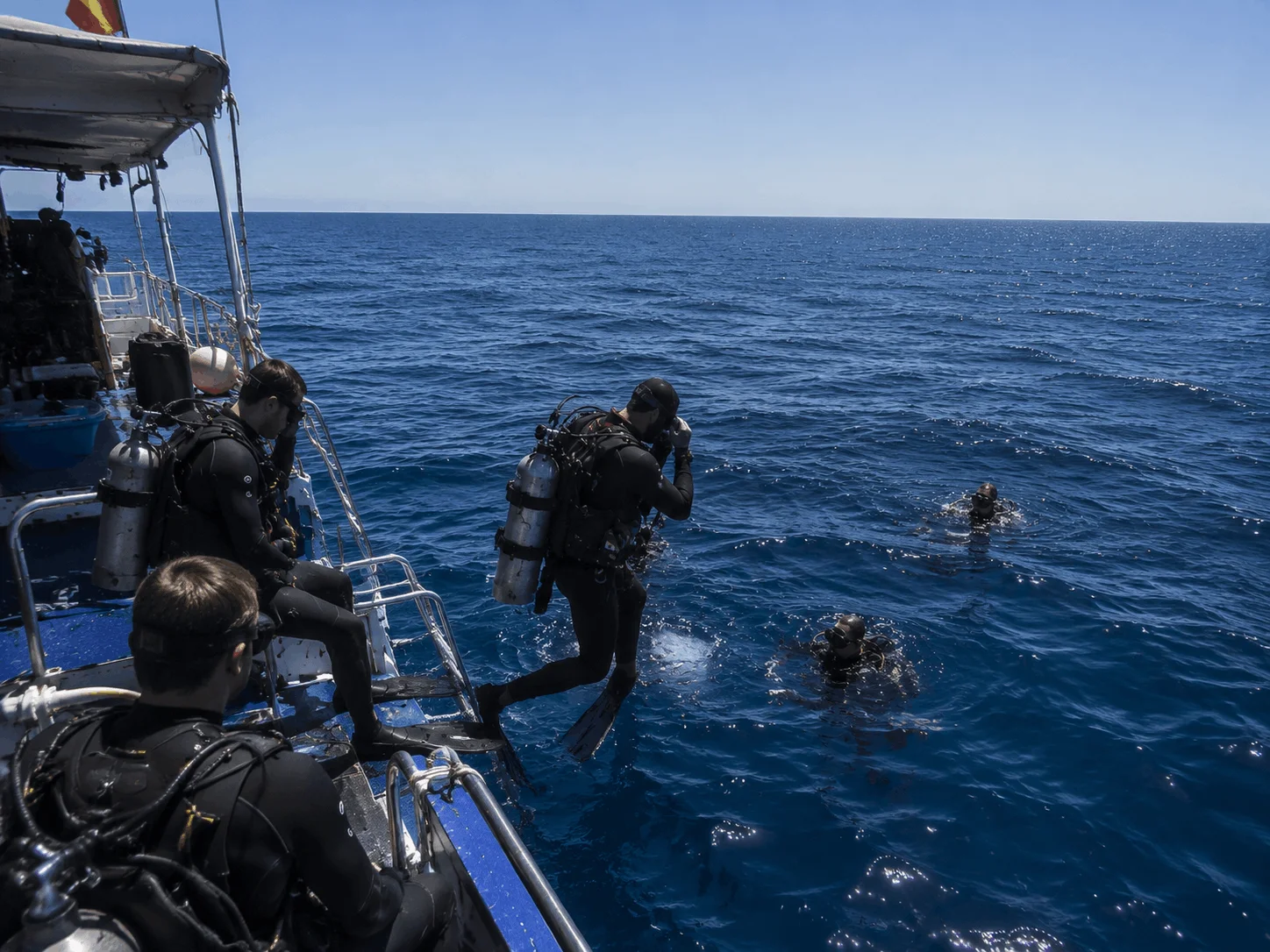 Certified Scuba Diving Boat Trip Jeddah Red Sea Certified Scuba Diving Boat Trip Jeddah Red Sea